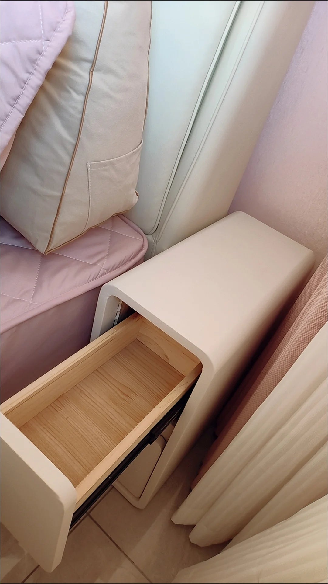 Solid Wood Bedside Table with 2 Drawers