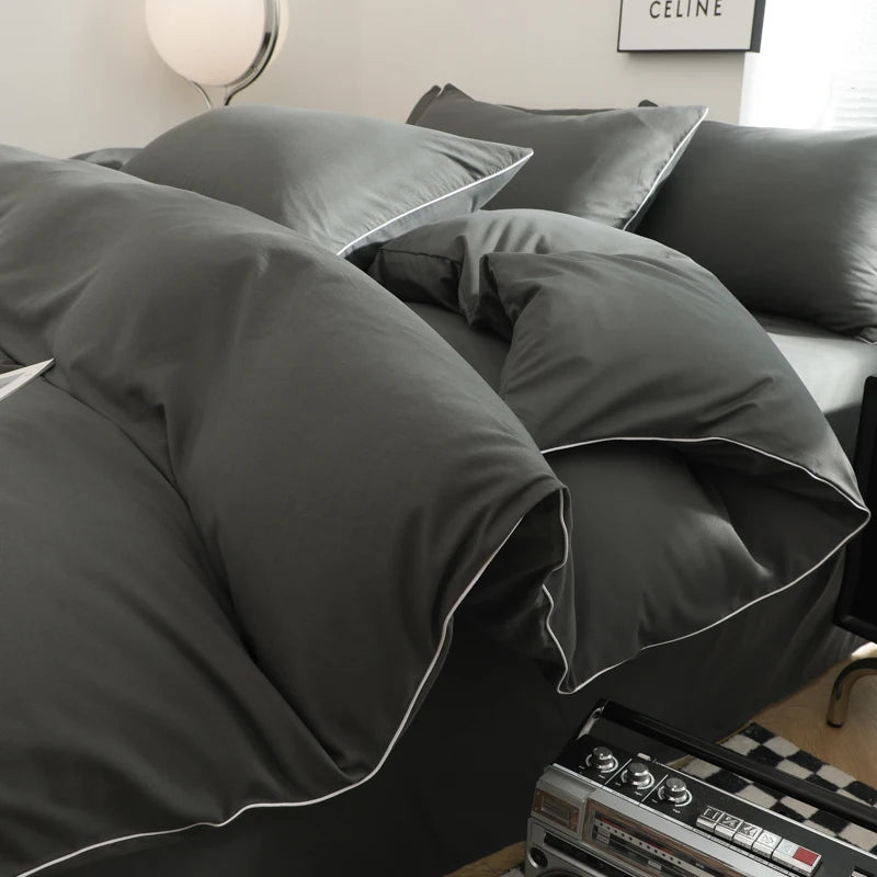 Plain Black Bedding Set – All Sizes