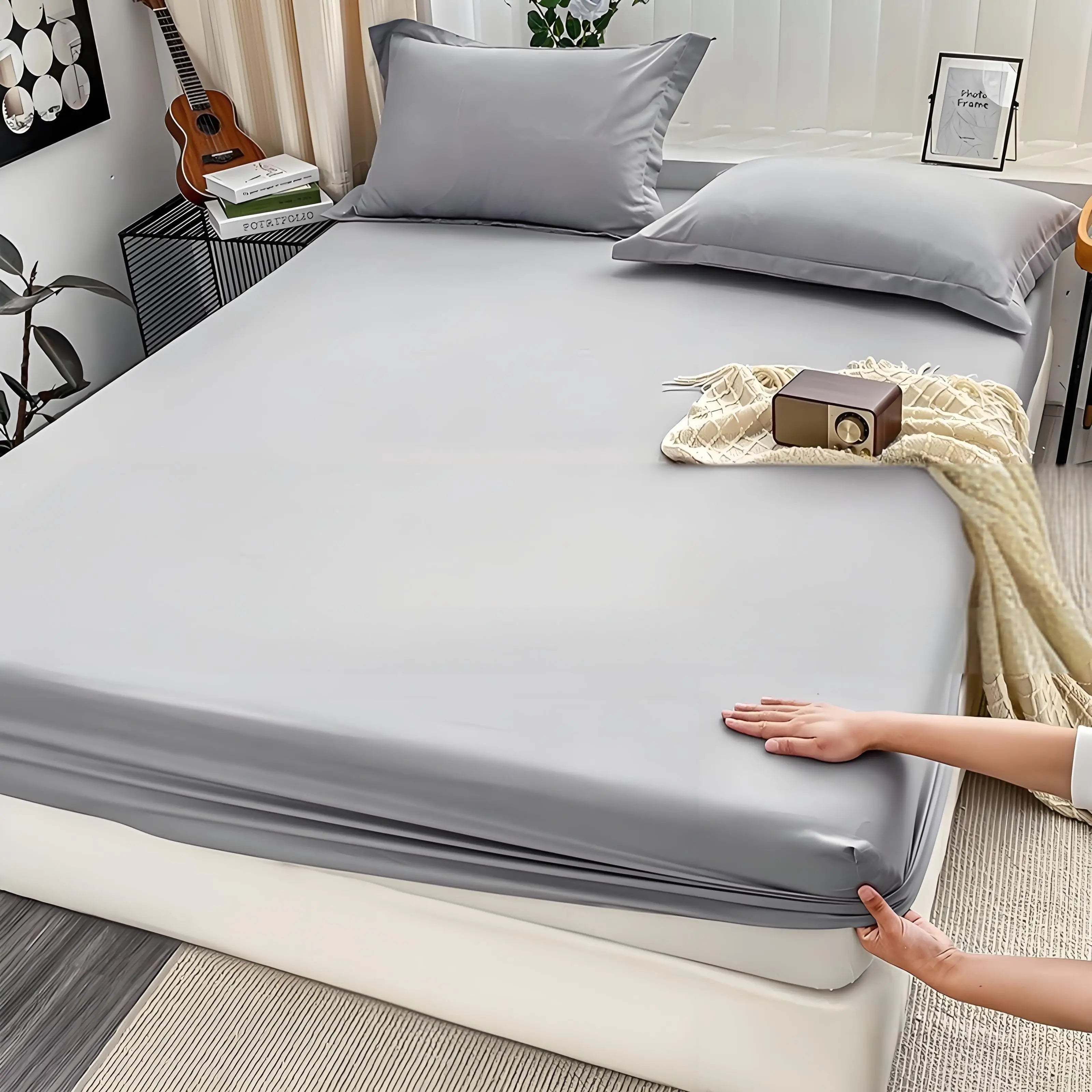 Elastic Fitted Bed Sheet – Solid Colour