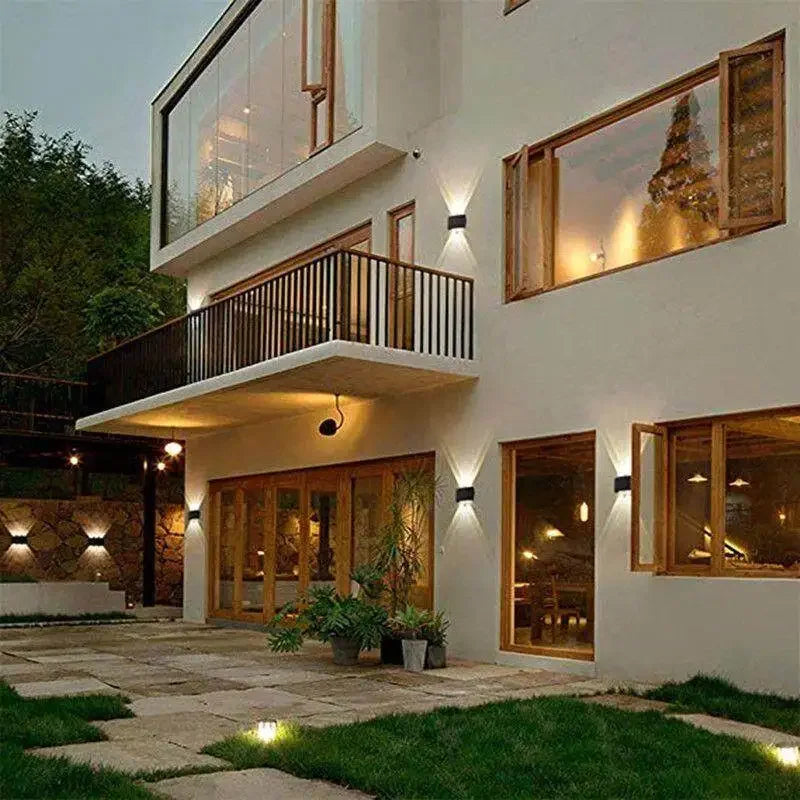 Solar Outdoor Wall Lamp – Warm White Waterproof